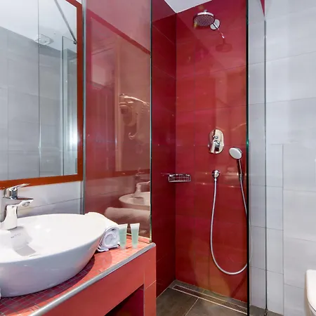 Tzante Zakynthos, Adults Only