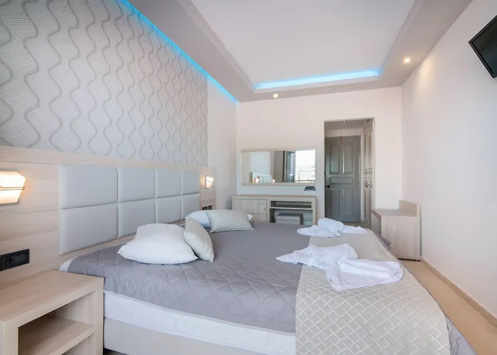 Hotel Tzante Zakynthos, Adults Only 3*